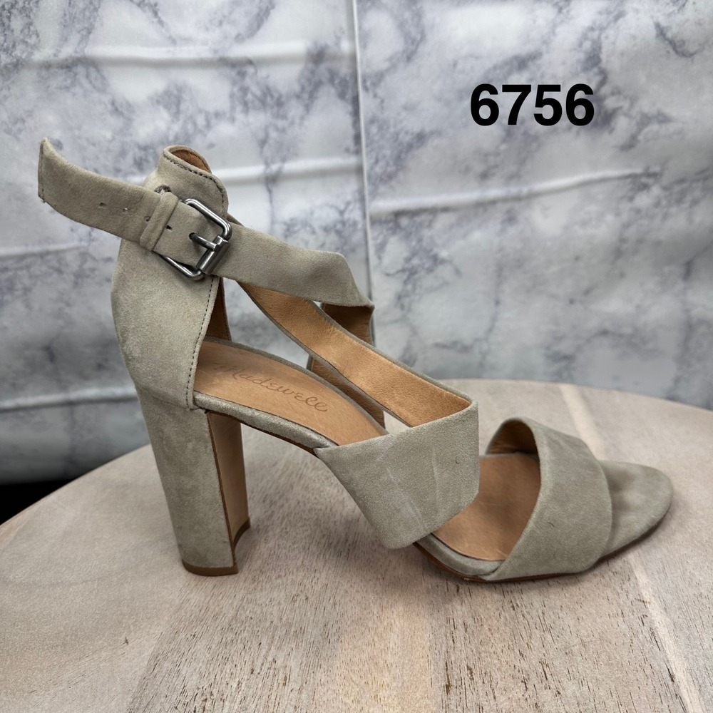 Madewell Womens 9.5 Beige Suede Strappy Sandals Ankle Strap Block Heel G4974